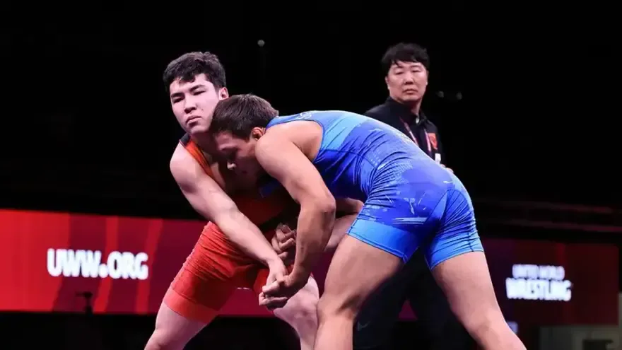 Семь новых медалей Казахстана на юниорском чемпионате Азии по борьбе