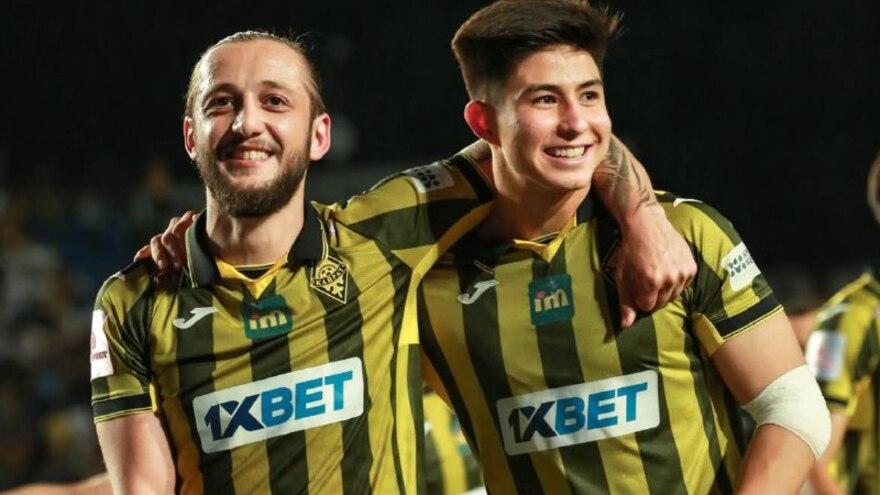 Наруто даулы Ең әдемі порно жұлдыздар