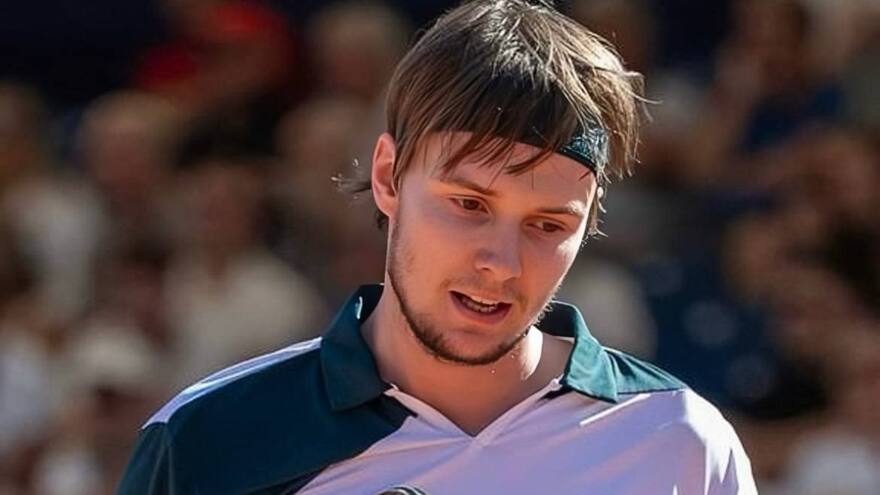 Александр Бублик взял шестой титул ATP — и впервые на грунте