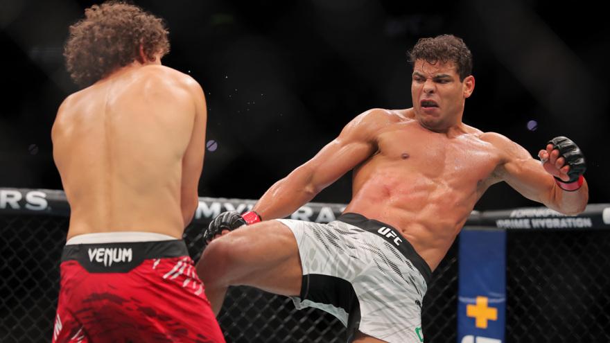 Коста остановил Копылова: бразилец прервал серию поражений на турнире UFC 318
