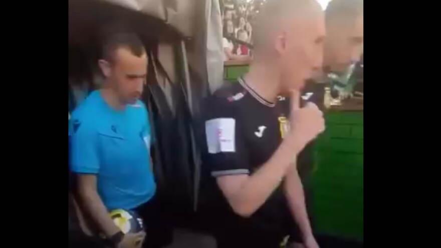 «Тебе пи*дец». Слова Исламбека Куата в адрес судьи попали на видео