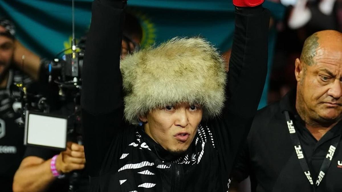 Шансы Асу Алмабаева на бой с лидером дивизиона