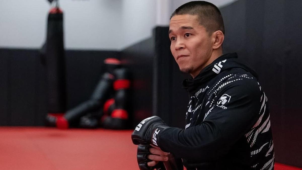 «Забрал бой за счет борьбы» - эксперт о победе Алмабаева в UFC 