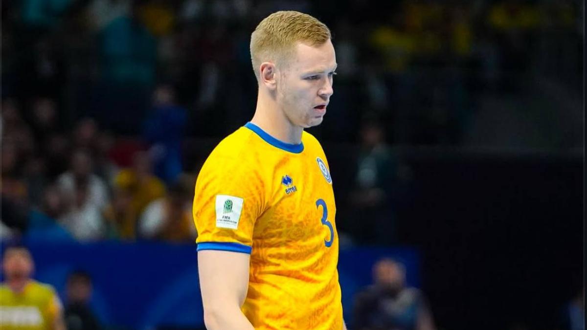 Один из лидеров сборной: Арнольд Кнауб продолжит карьеру в МФК «Семей»