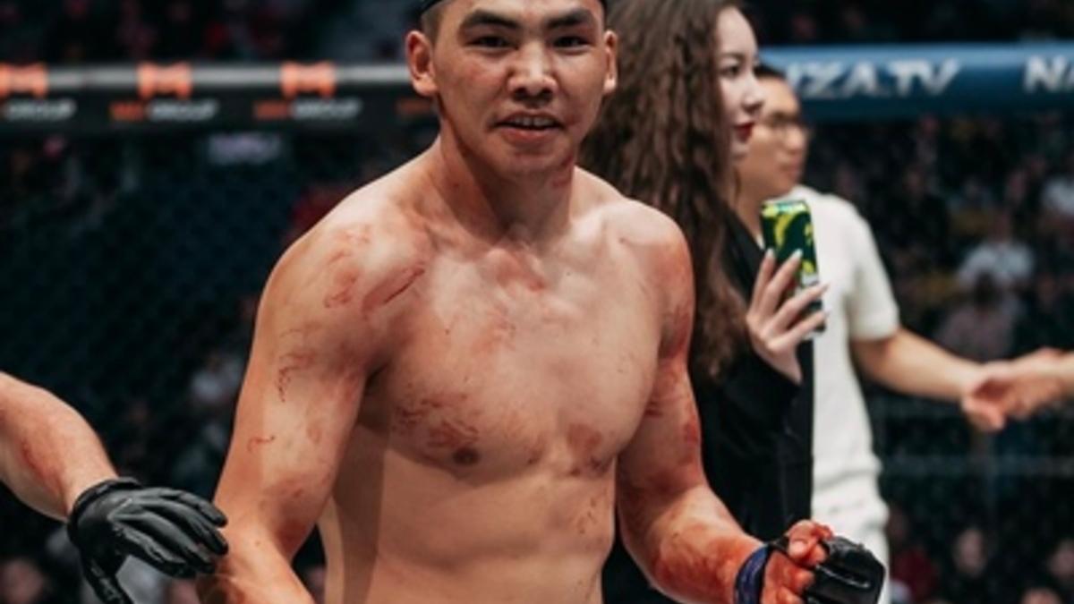 Очередной казах в UFC: «Супер Саян» из Кульджы заменит бойца в Шанхае и выходит на охоту за нокаутом!
