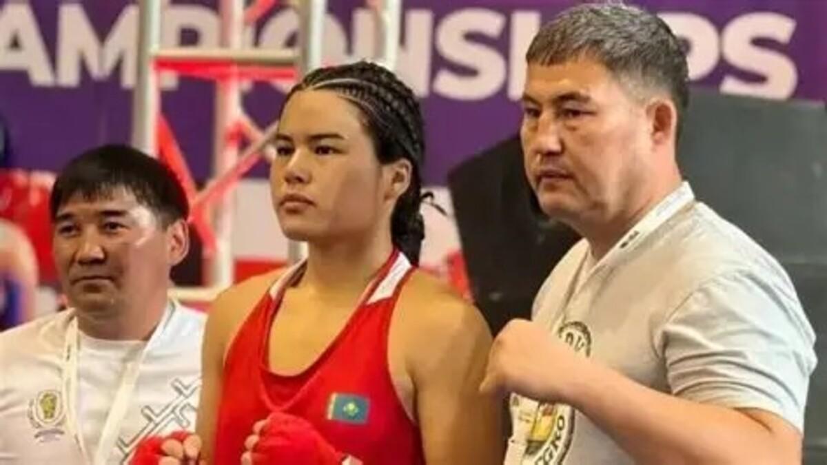 Жанабаева уступила этнической казашке Сантыбек на чемпионате Азии по боксу