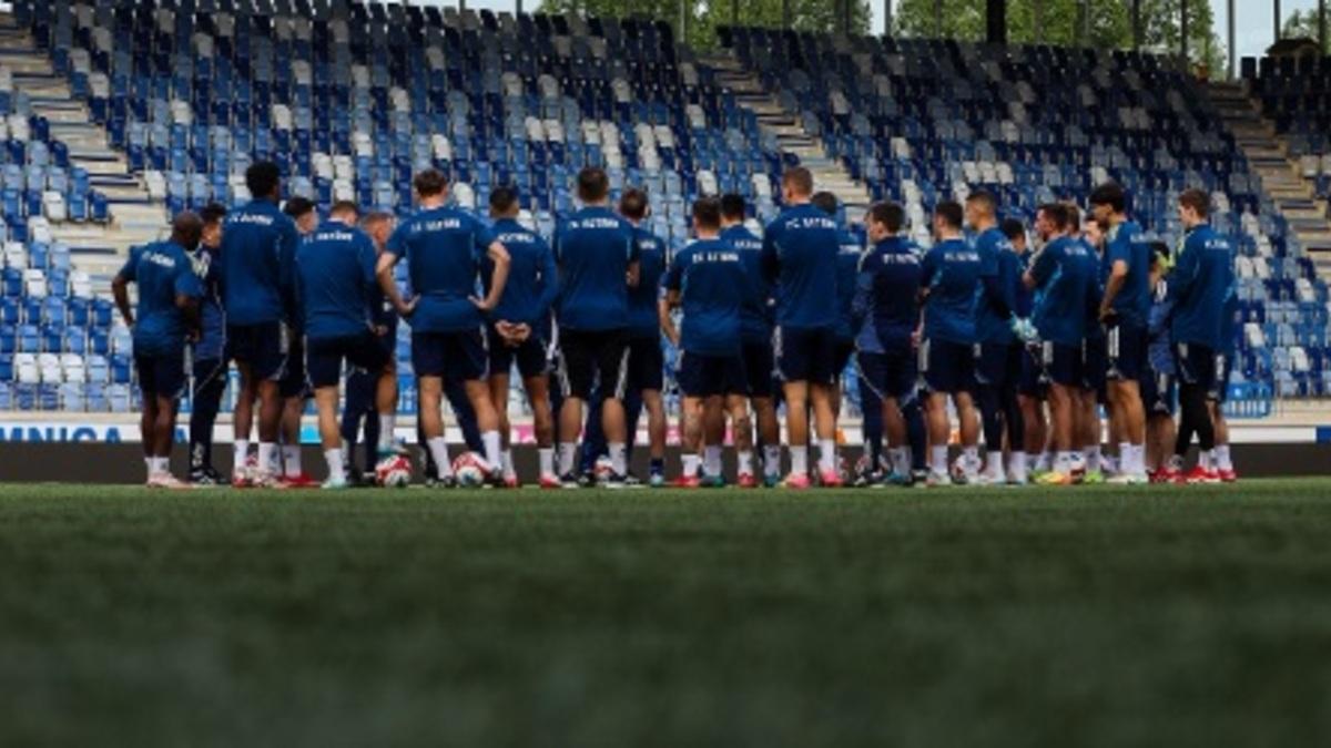 «Астана» потренировалась перед поединком с «Лозанной»