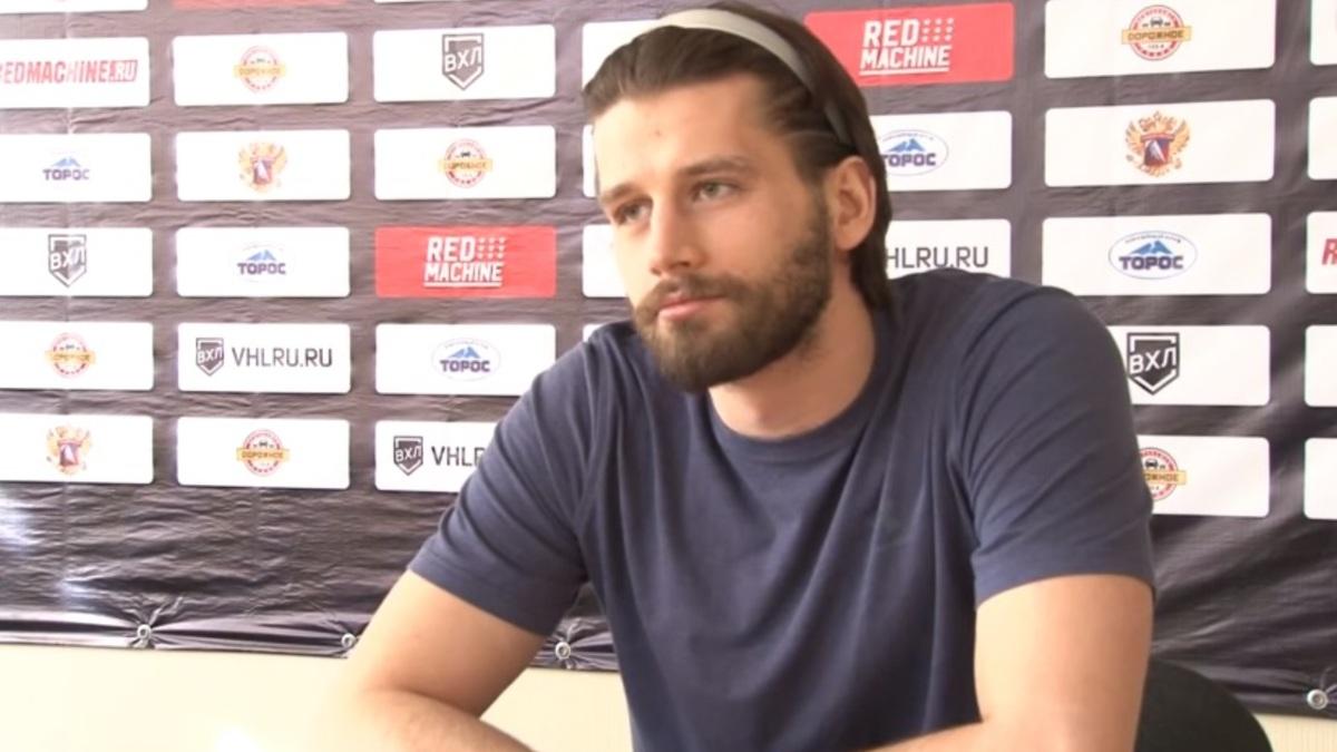 Клуб КХЛ расторг контракт с бывшим нападающим из чемпионата Казахстана