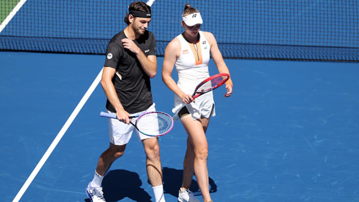 Рыбакина и известный американец сыграли в миксте на US Open