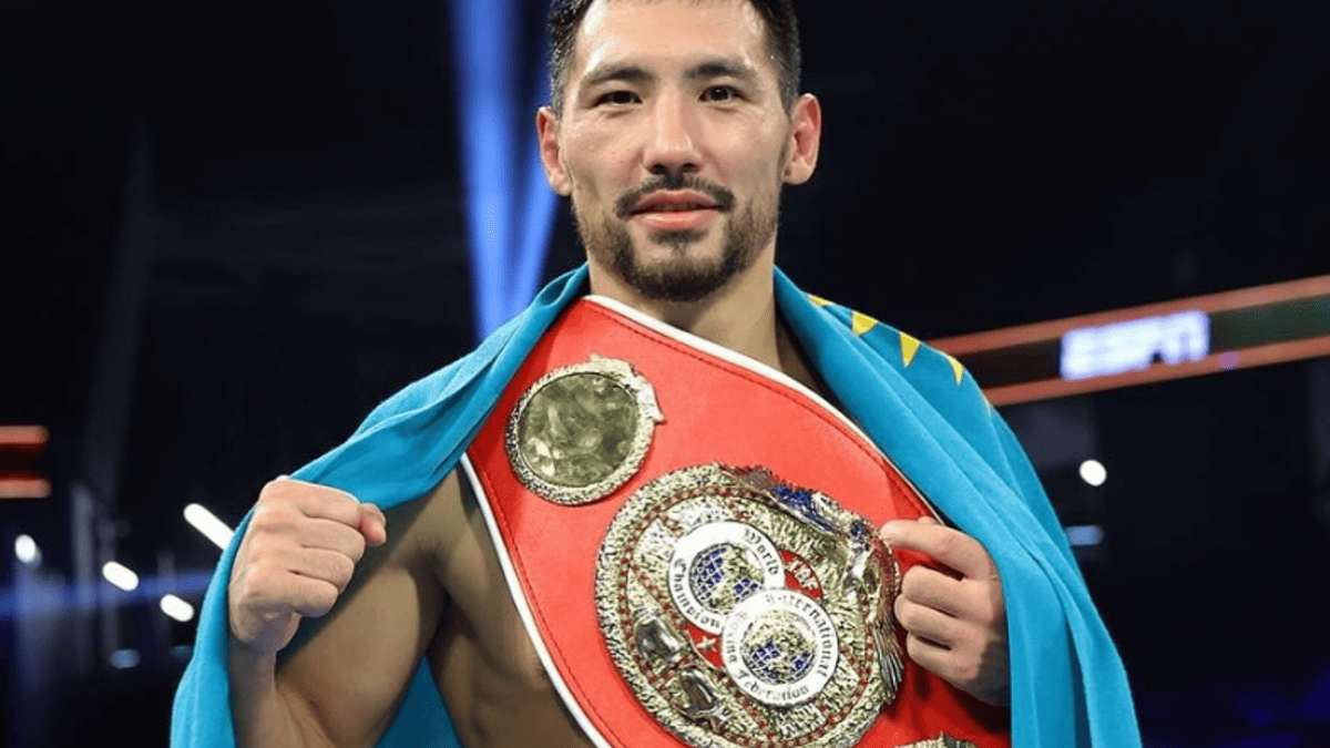 Бентли не промолчал: Жанибек назвал чемпиона трусом - и получил ответ