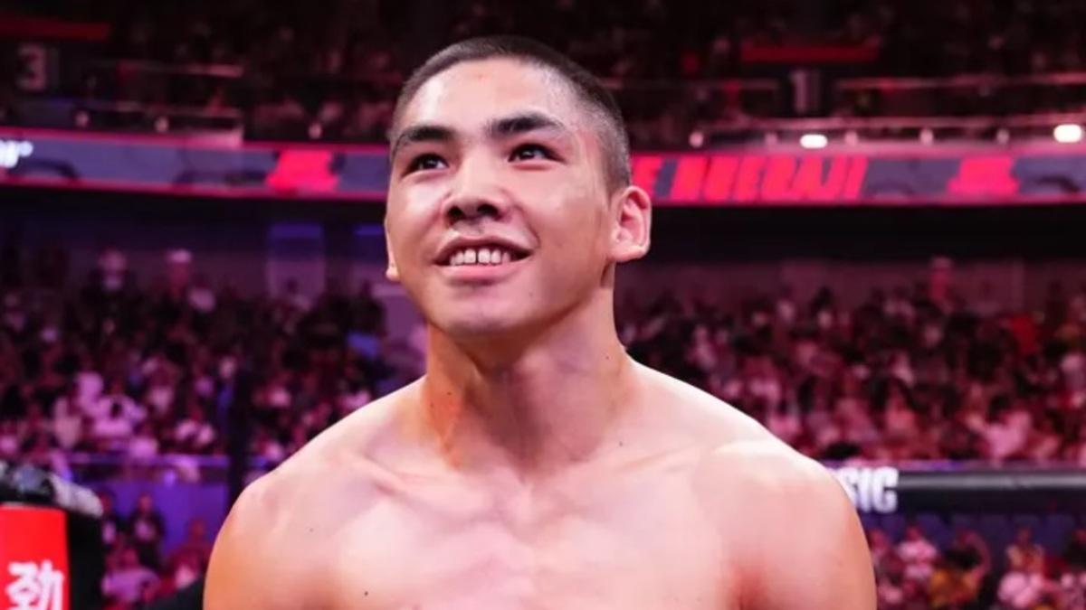Этнический казах Тайлак Нуражы дебютировал в UFC