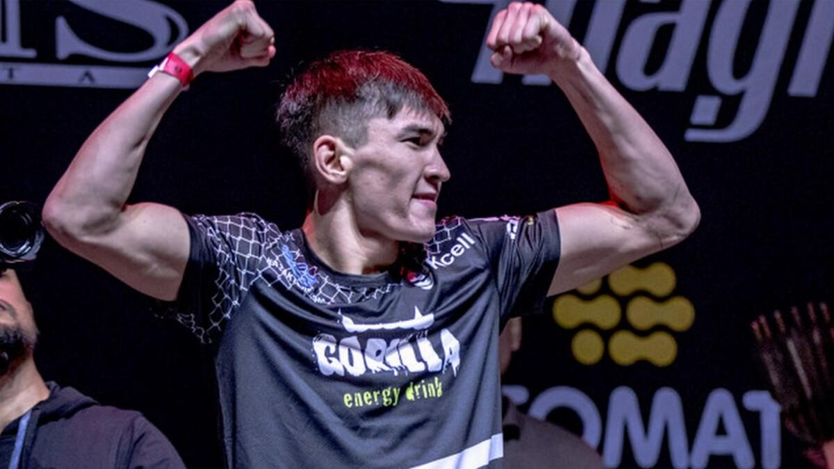  Сариев уступил Тойчубек уулу на Black Combat 15
