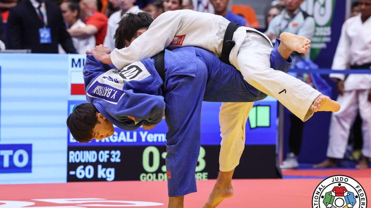 Дзюдоист Ернур Батыргали стал победителем чемпионата мира среди кадетов