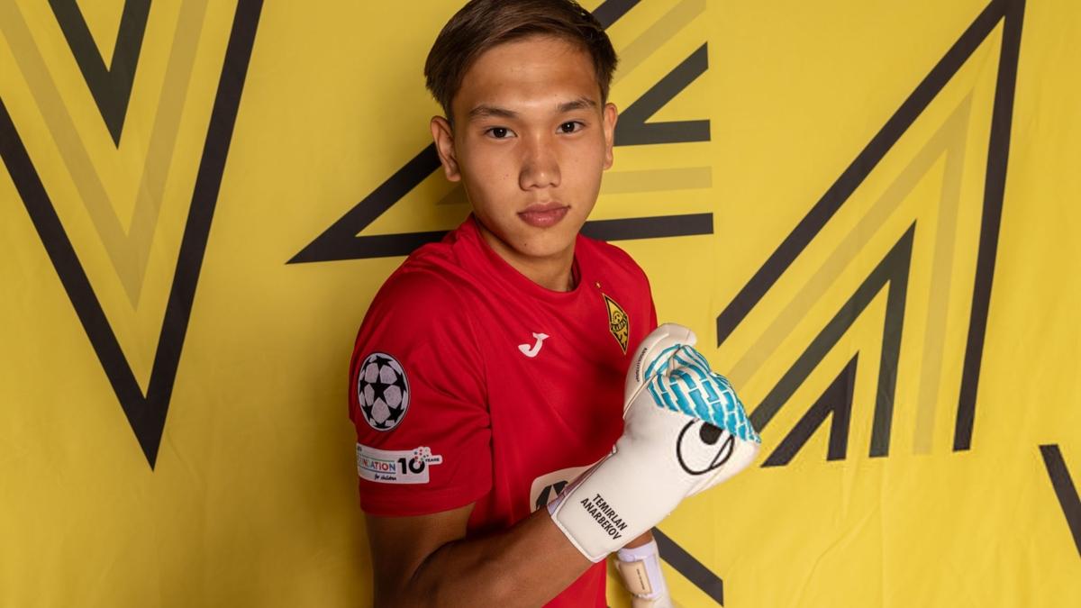 Шетелдіктер көшедегі қызды видеоға түсіріп алған. Порно Ольга Кабаева Испанияда