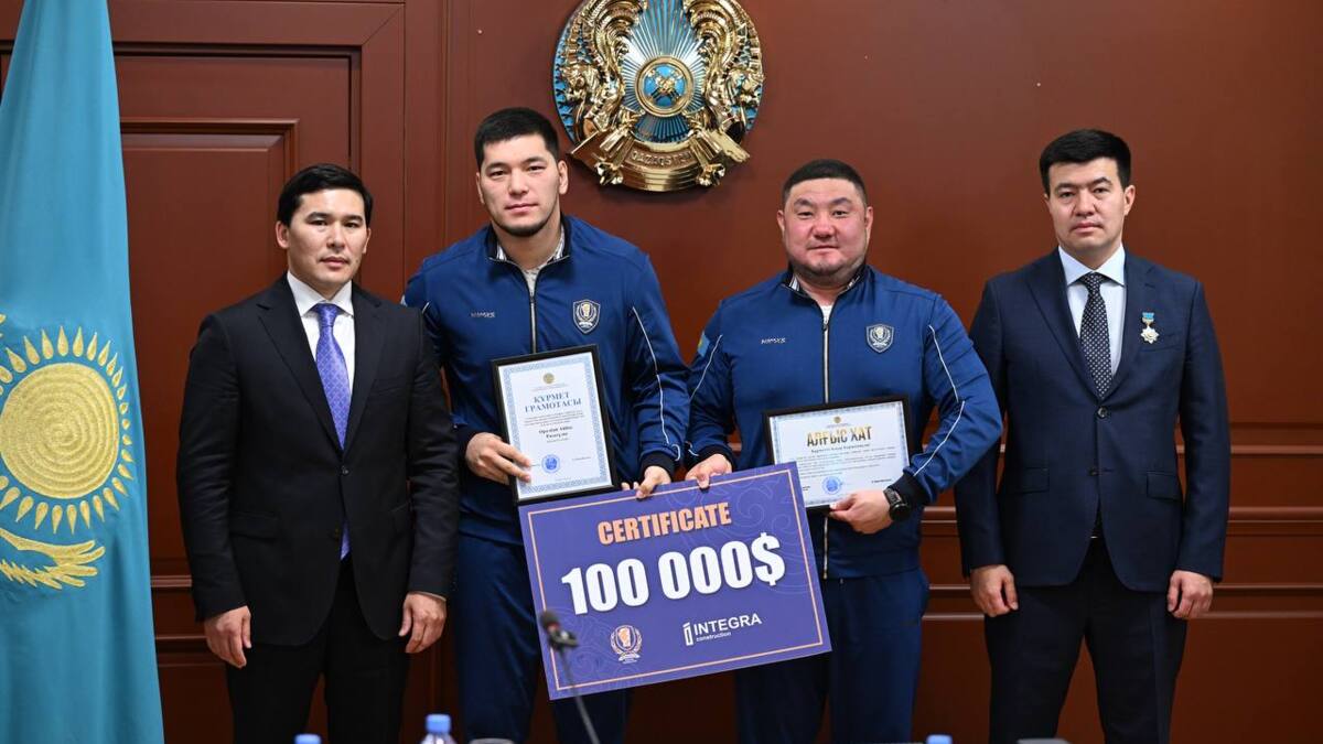 Триумф казахстанского бокса: чемпионов мира чествовали в Астане