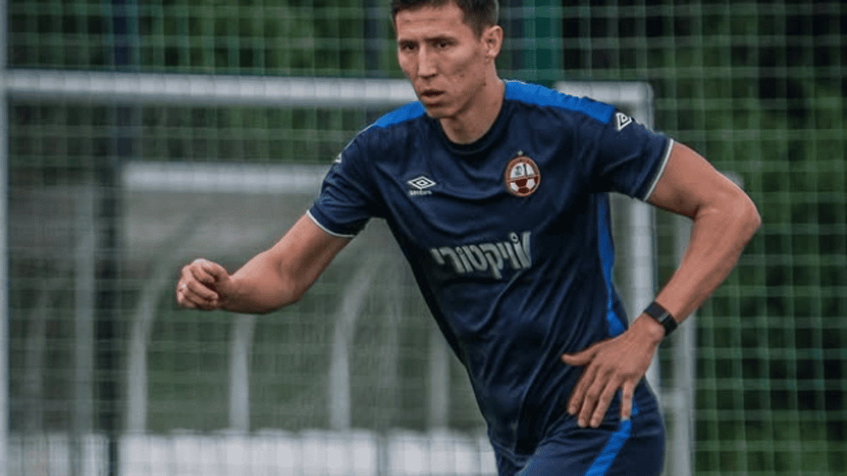 Артур Шушеначев: «В ФНЛ много борьбы, но самого футбола почти нет»