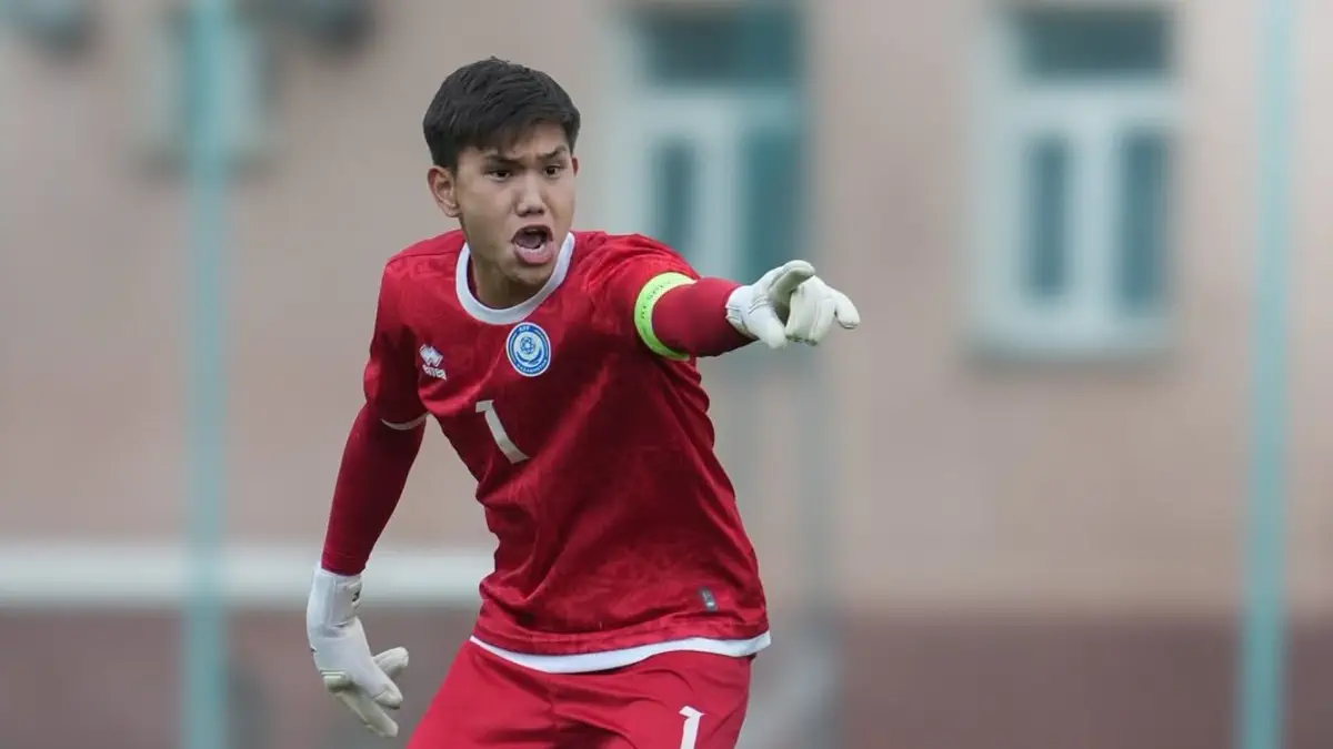 Сборная Казахстана U19 с Шерханом Калмурзой победила в спарринге