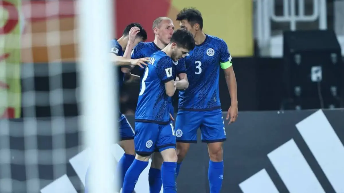 BDSM транс порно комикстері