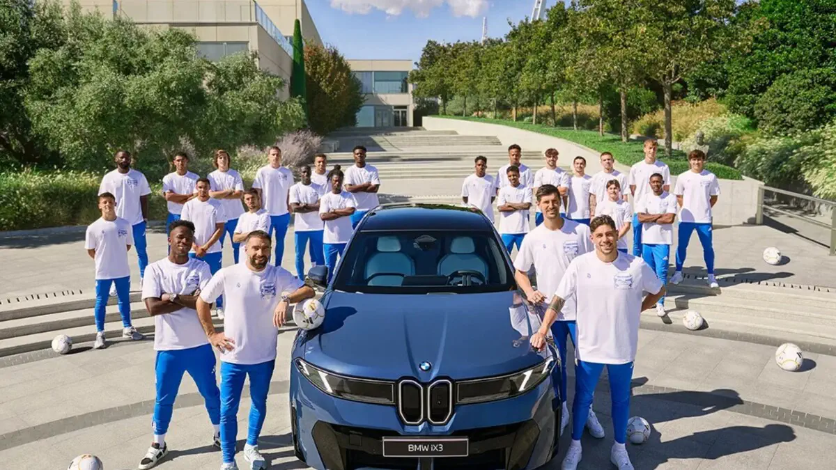 Видео. Звезды «Реала» выбрали новые BMW: кто сел за руль самой дорогой машины?