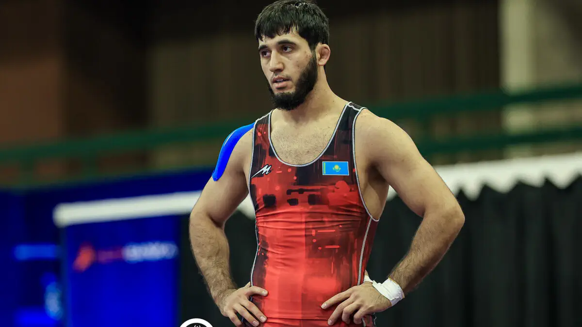 Борец Омар Сатаев стал бронзовым призером молодежного чемпионата мира