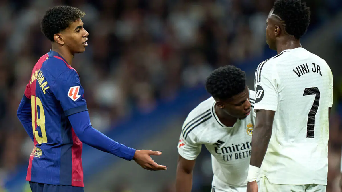 Хатшылармен орысша порно көру Порно өгей анасы ұлын сорып жатыр