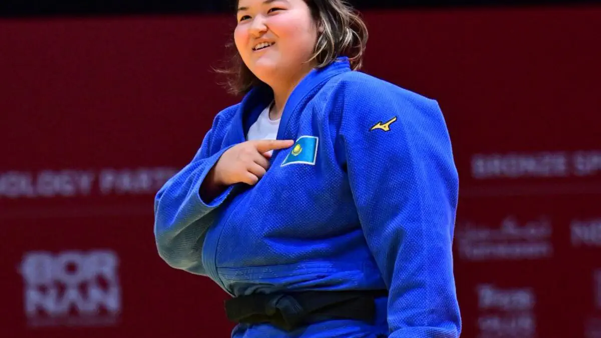 Бейнебаян тележүргізушімен аяқталады Бейнебаян тележүргізушімен аяқталады