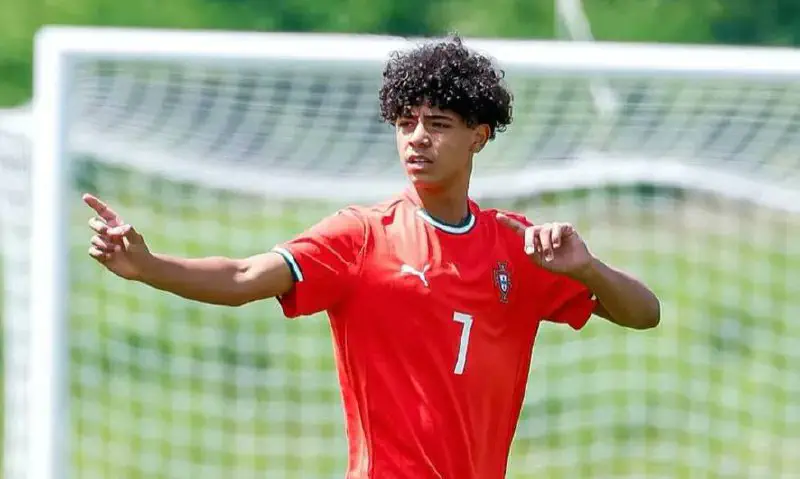 Жыныс үйінің фотосы