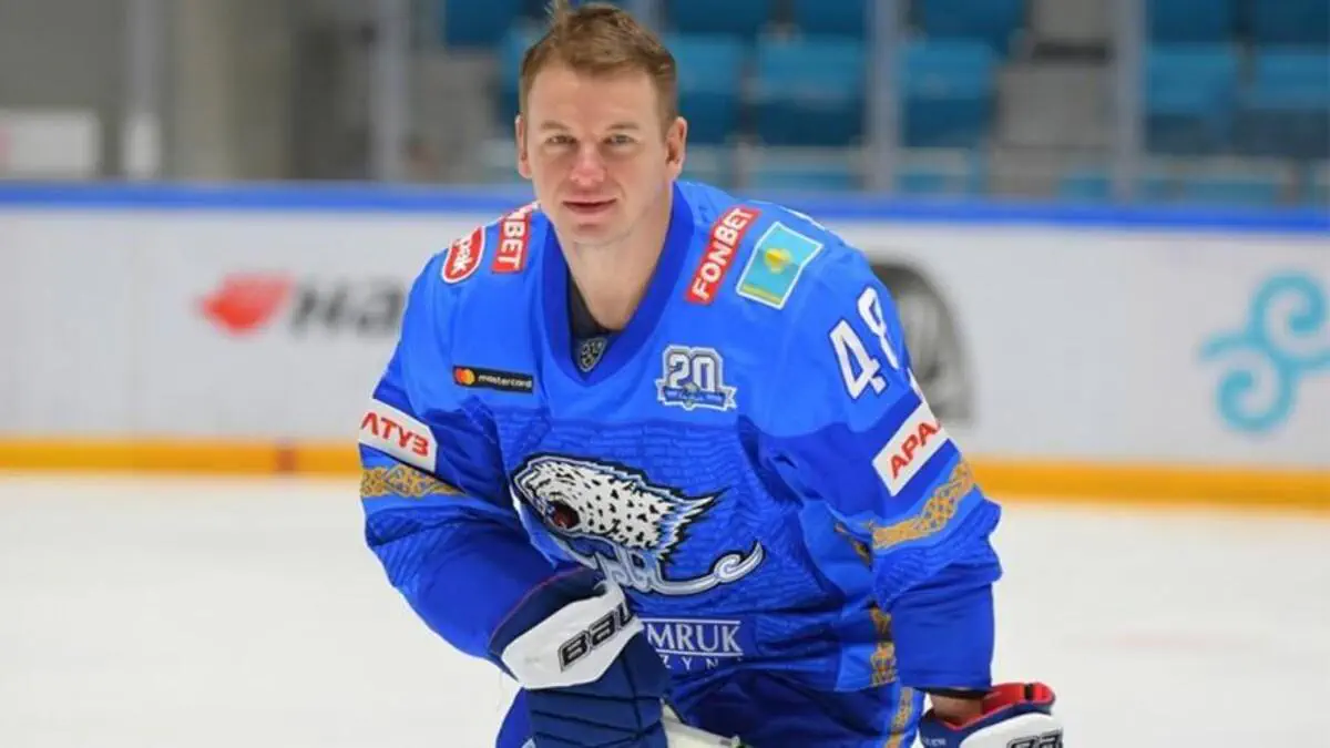 «Барыс» продлил контракт с Романом Старченко до 2026 года