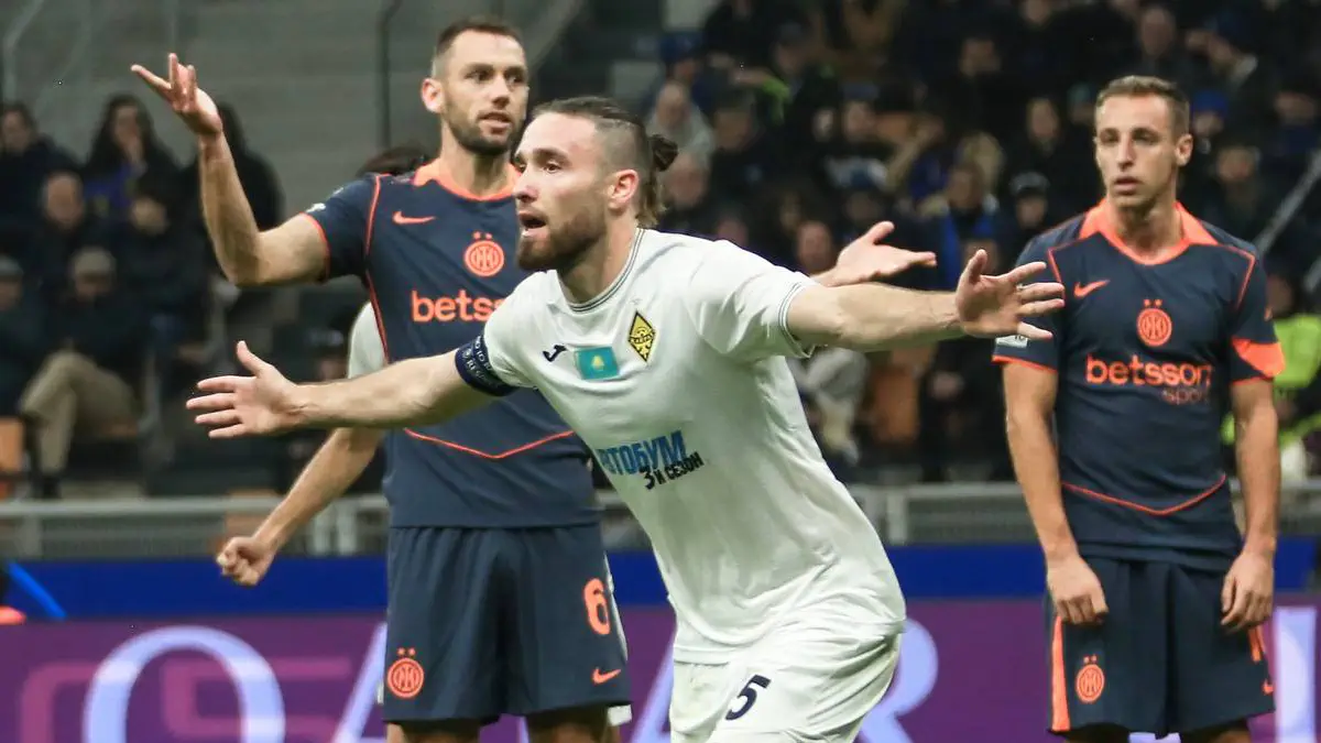 Сүт шашатын емшек фотосы Реалити секс-шоуларды қараңыз