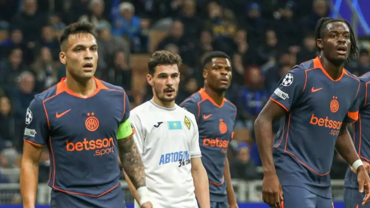 Ел гламуры Әкем менің үлкен сиськиімді ұнатады