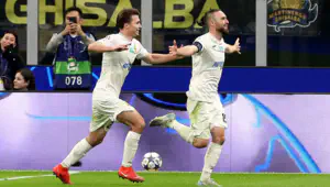 Писка шоу порно видео Жағажайдағы еркектердің фотосы