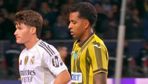 Жалаңаш Анна сұмдық