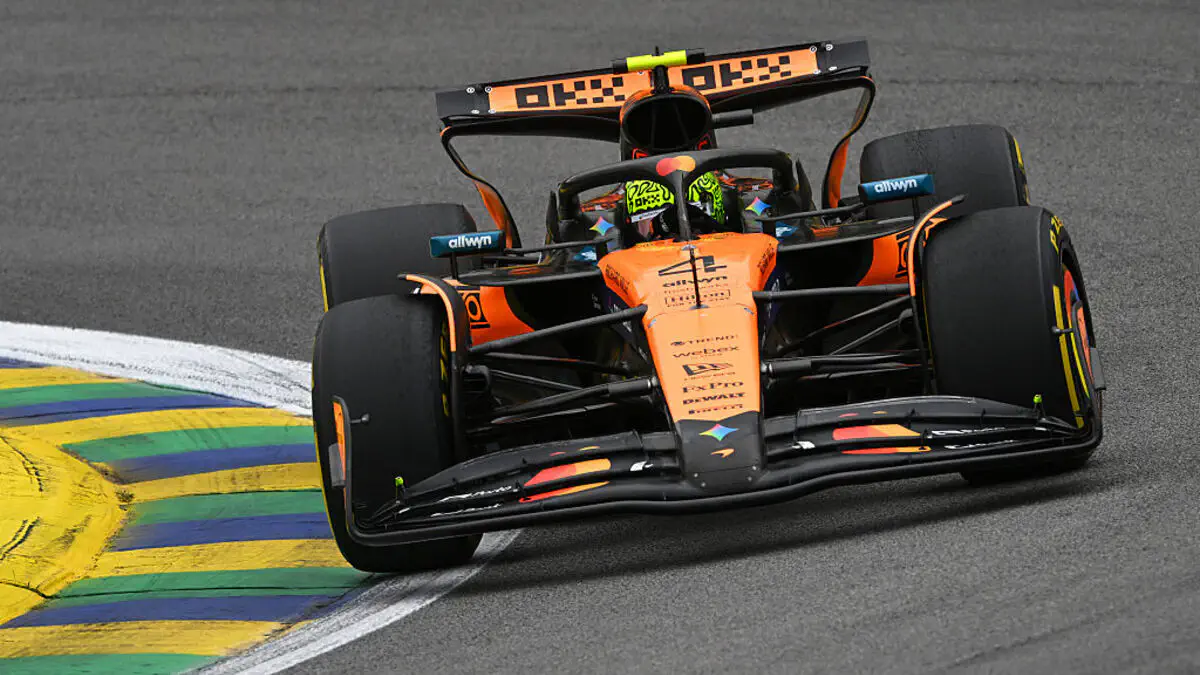 Норрис уходит в отрыв: пилот McLaren стал триумфатором Гран-при Бразилии