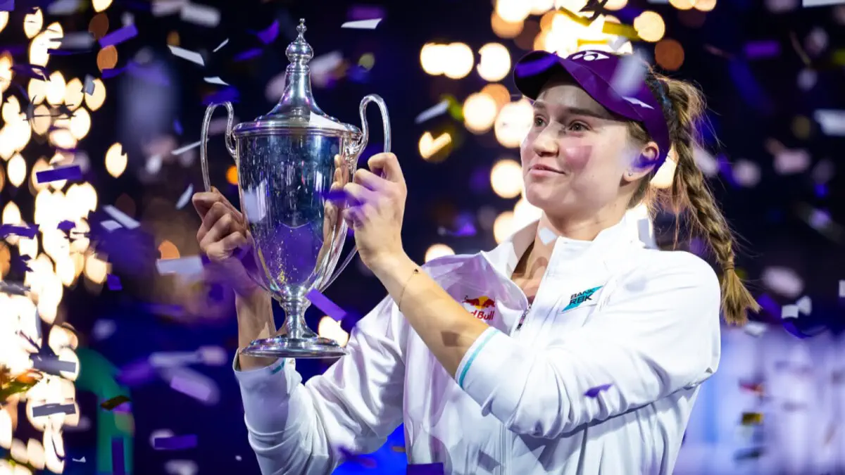 «Это было идеально». Олимпийская чемпионка восхитилась игрой Рыбакиной в финале WTA