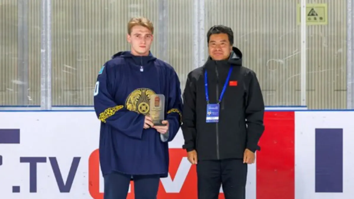 Калмыков признан лучшим голкипером чемпионата Азии