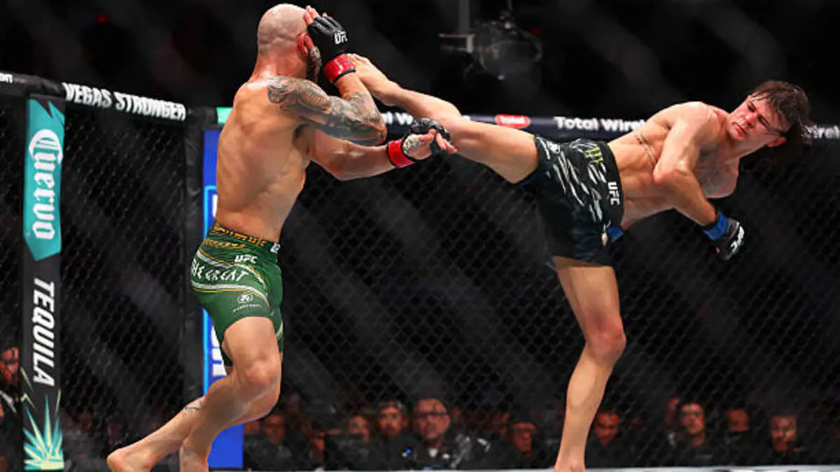 Алекс Волкановски и Диего Лопес встретятся в реванше на UFC 325