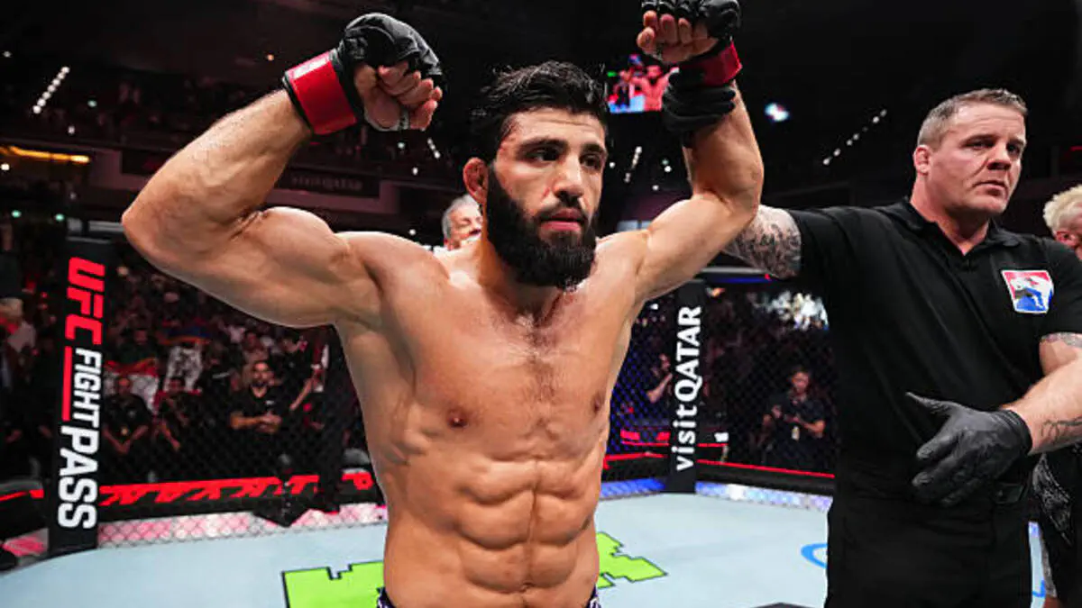 Арман Царукян UFC 324-те чемпиондық жекпе-жектің болмауына наразылық білдірді