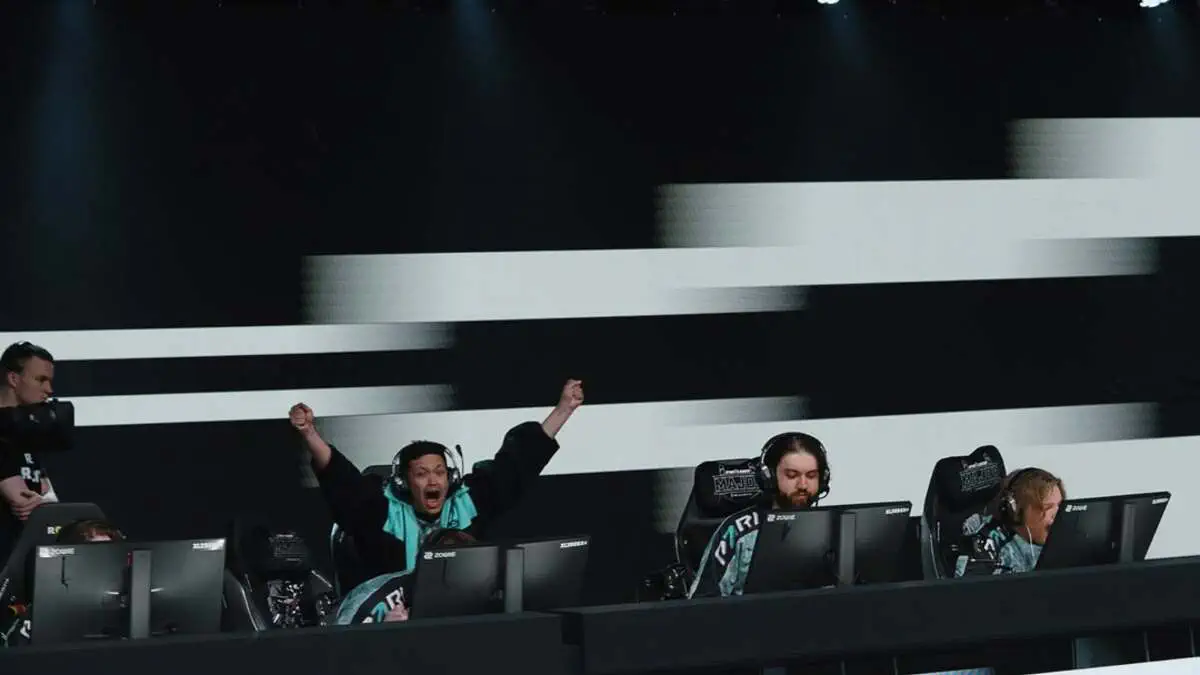 Казахстанский тренер вывел PARIVISION на стадию Легенд StarLadder Budapest Major по CS2
