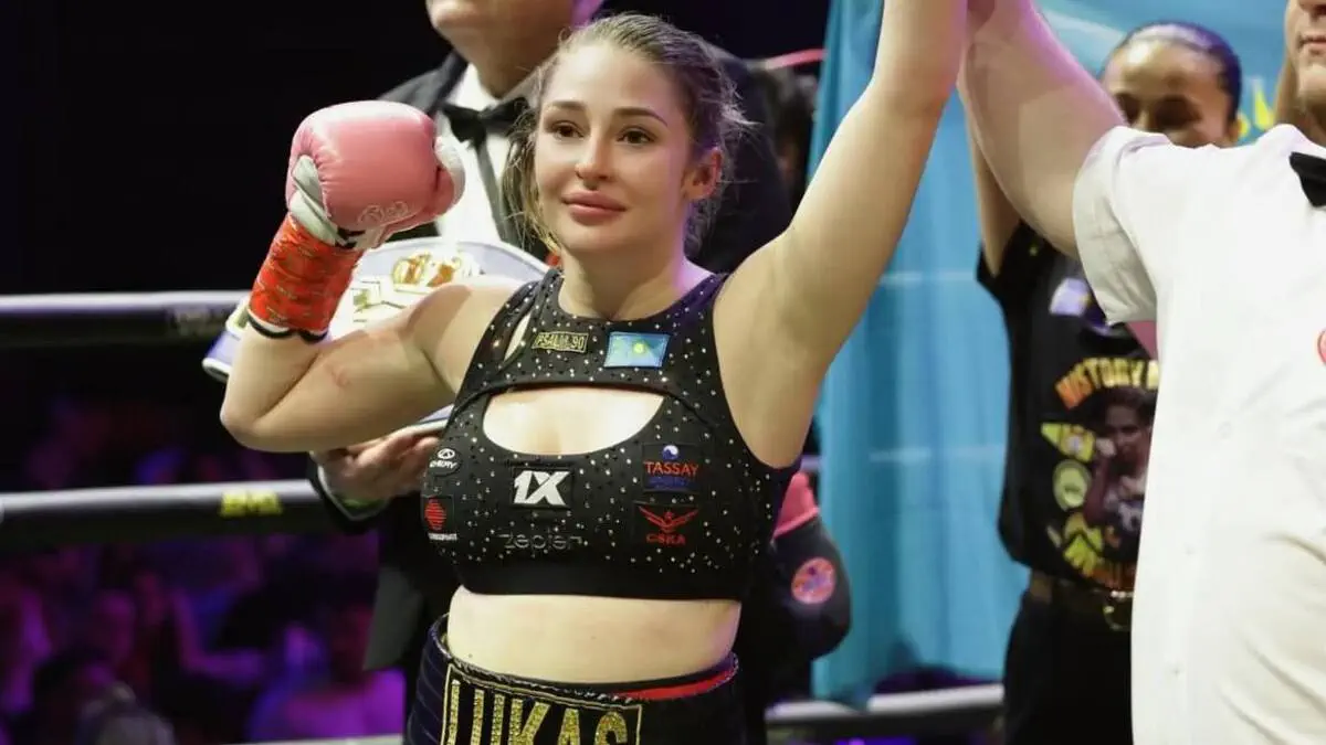 Самая сексуальная чемпионка Казахстана устроила разнос в Дубае