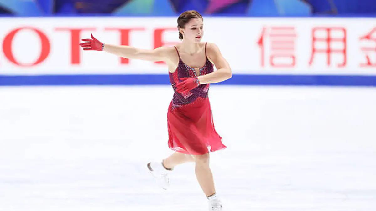 Неудачный дебют: Самоделкина потеряла позиции в короткой программе Golden Spin