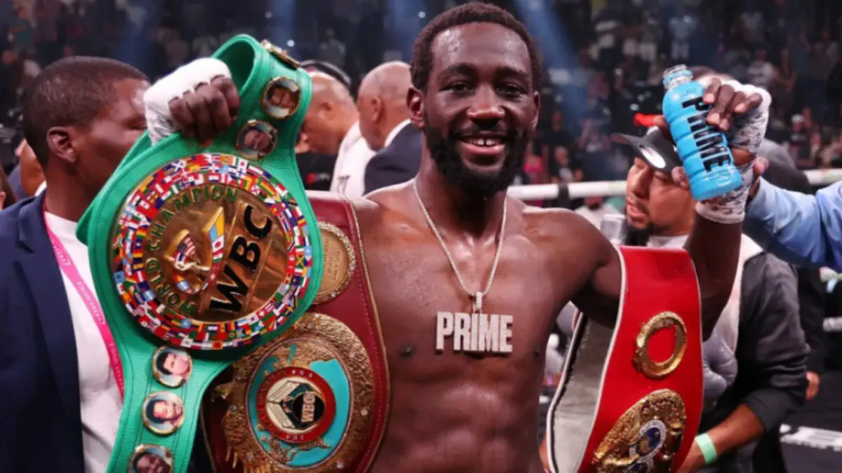 «Ты что несешь?». Кроуфорд унизил президента WBC после лишения титула