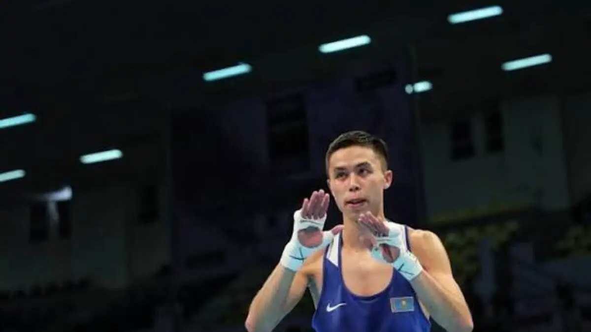 Сакен Бибосынов вышел в 1/8 финала