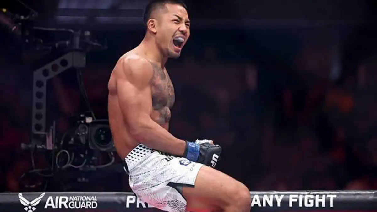 Чемпион рухнул за минуту. Джошуа Ван забрал пояс UFC после ужасной травмы Пантожи