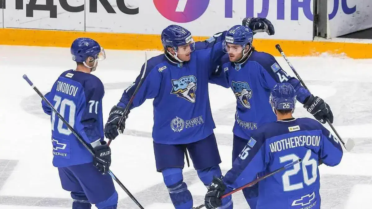 «Барыс» одержал непростую победу над «Автомобилистом»