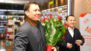 Геннадий Головкин прибыл в Узбекистан на важный форум