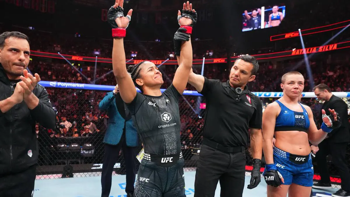 Фото. Наталья Силва победила Роуз Намаюнас на UFC 324