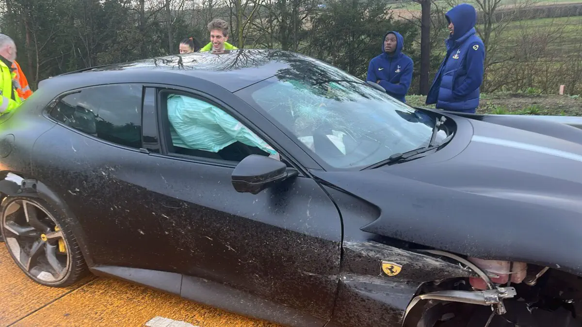 Ужасные новости: игроки «Тоттенхэма» попали в автомобильную аварию
