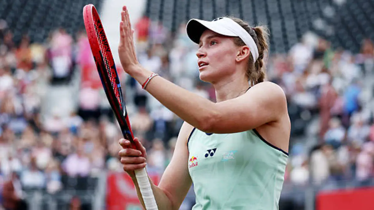 «Я просто играла агрессивно»: Рыбакина - о победе над Швентек на Australian Open