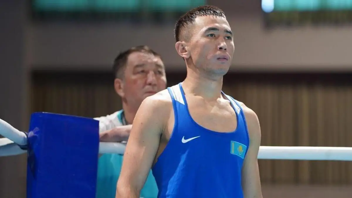 Казахстан снова с медалью. Сабырхан уверенно прошел в полуфинал Boxam Elite