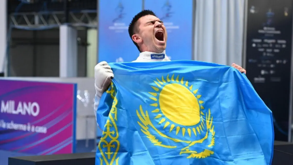 Казахстан завоевал золото этапа Кубка мира по фехтованию